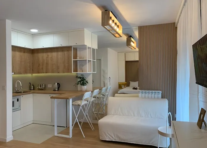 Selena Apartment